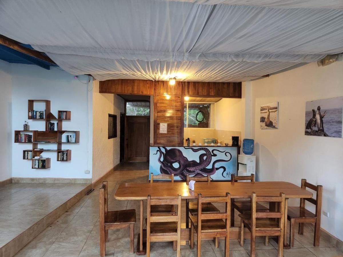 Hotel La Jungla Puerto Villamil Eksteriør bilde