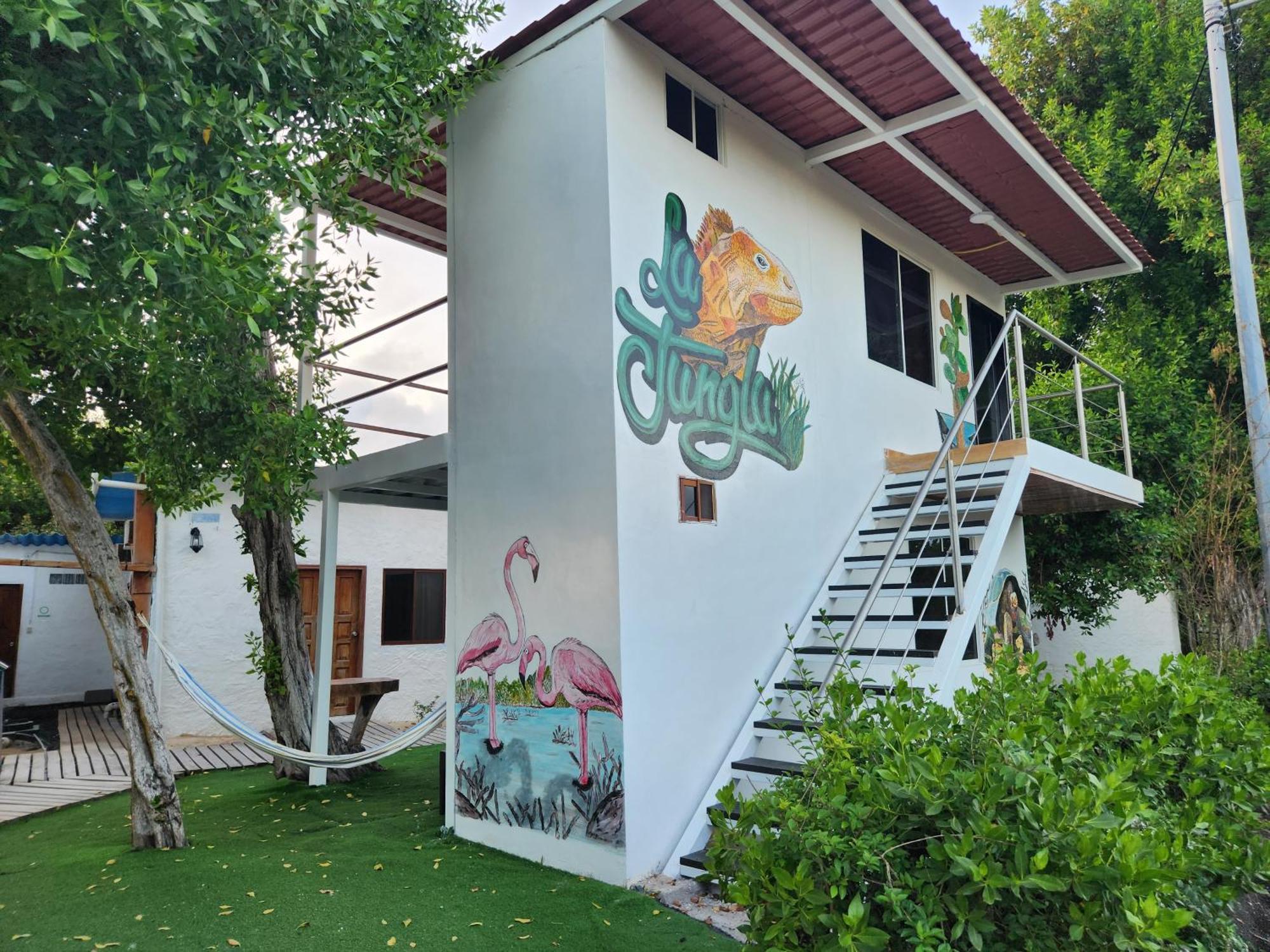Hotel La Jungla Puerto Villamil Eksteriør bilde