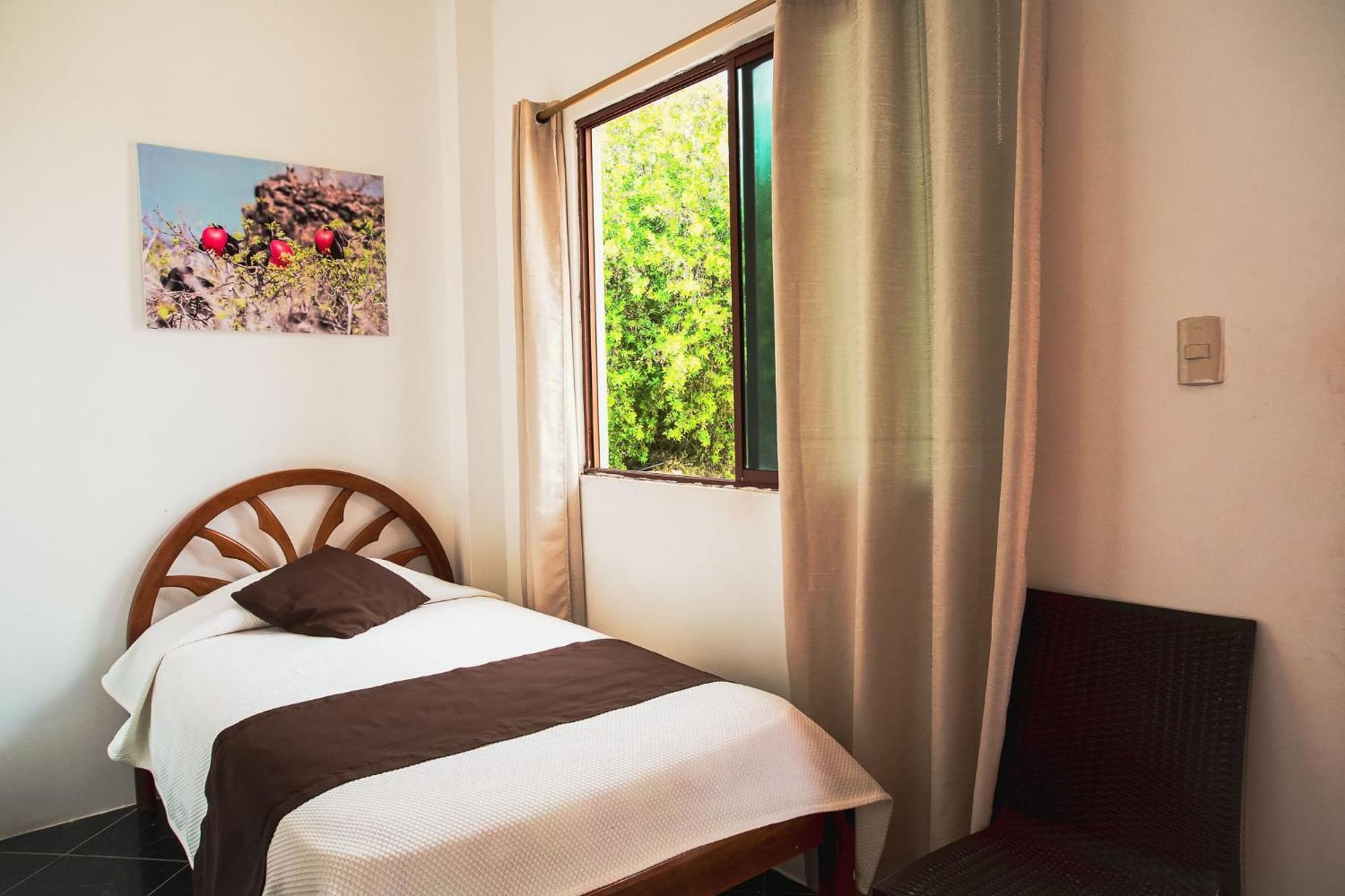 Hotel La Jungla Puerto Villamil Eksteriør bilde