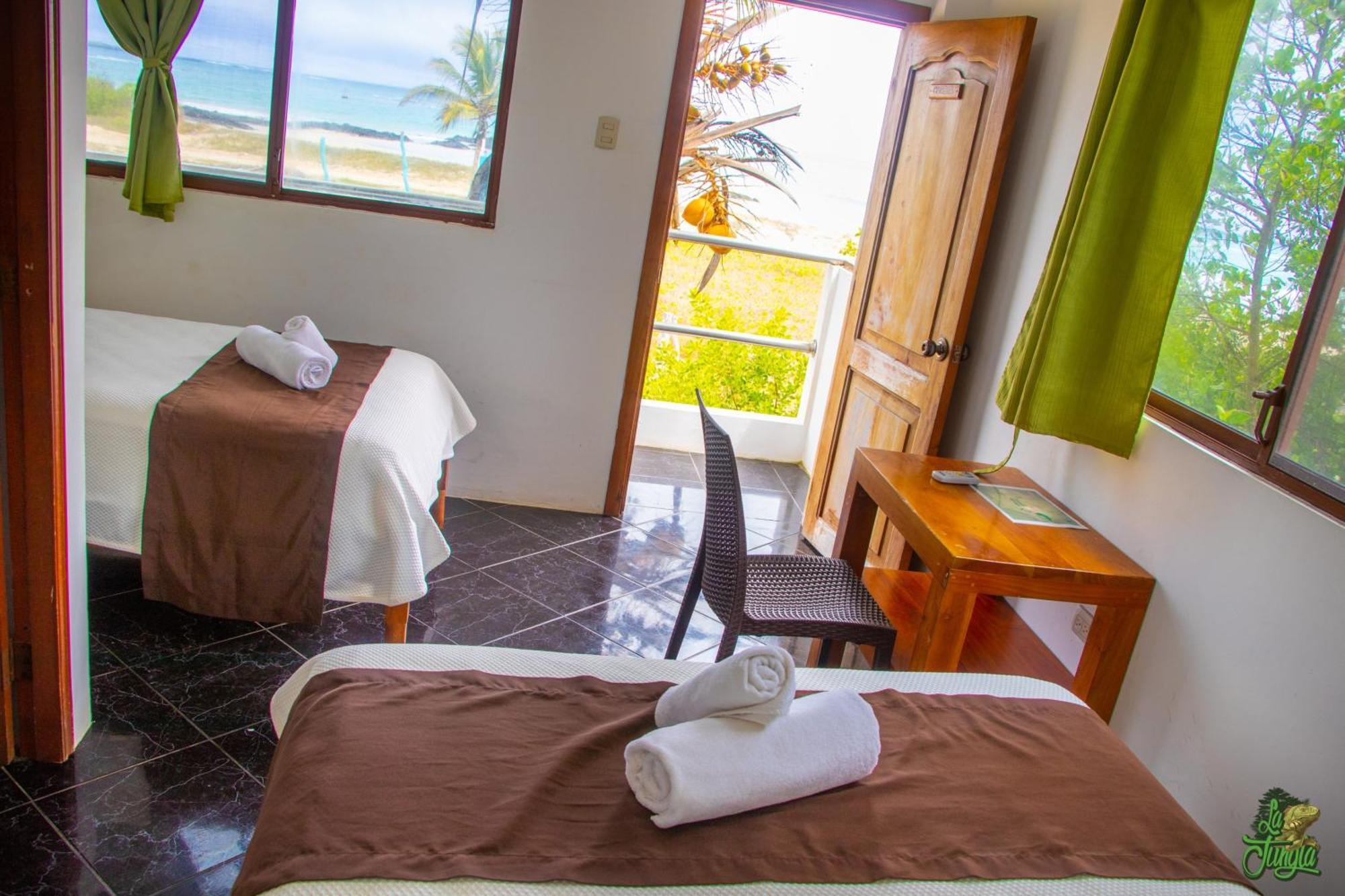 Hotel La Jungla Puerto Villamil Eksteriør bilde