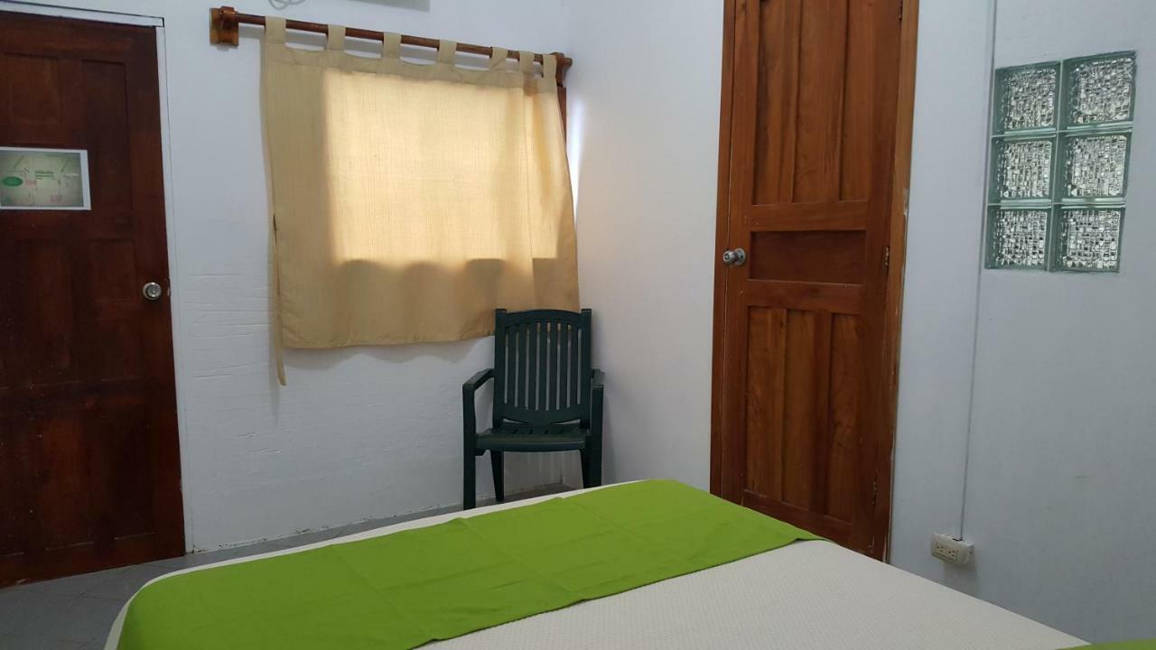 Hotel La Jungla Puerto Villamil Eksteriør bilde